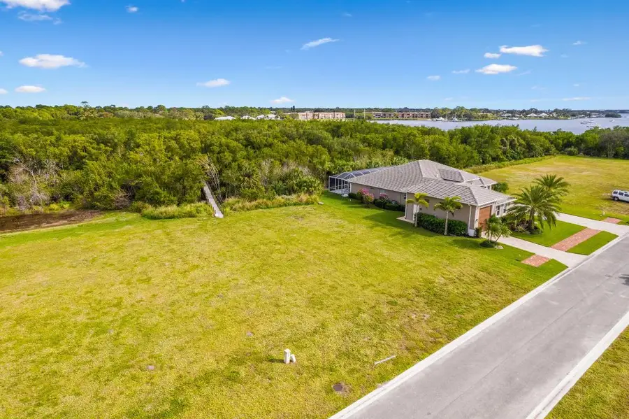 206 SE Fiore Bello, Port Saint Lucie, FL 34952 - #3