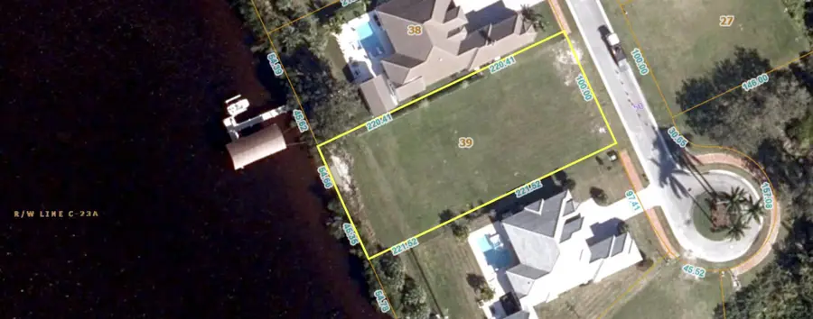 221 SE Fiore Bello, Port Saint Lucie, FL 34952 - #3