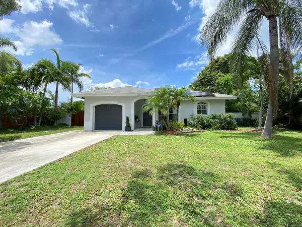 109 SE 31st Avenue, Boynton Beach, FL 33435