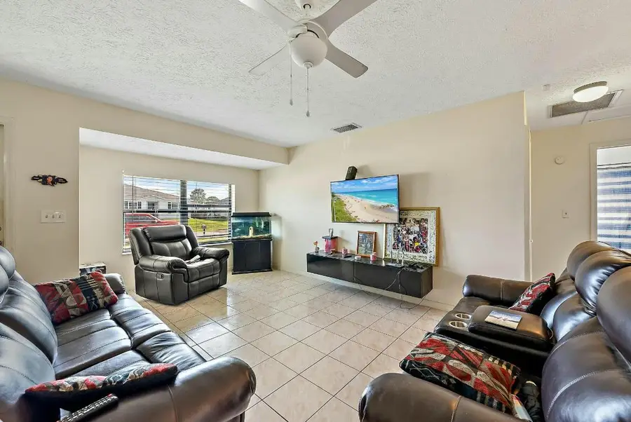 2118 SW Trenton Lane, Port Saint Lucie, FL 34984 - #2