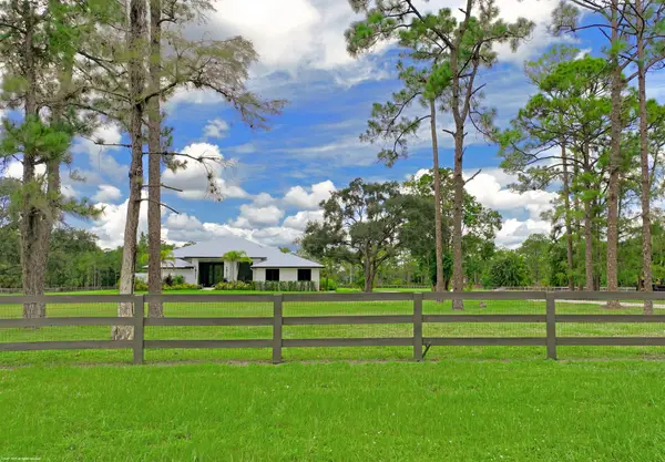 5555 Cougars Prowl, Lake Worth, FL 33449