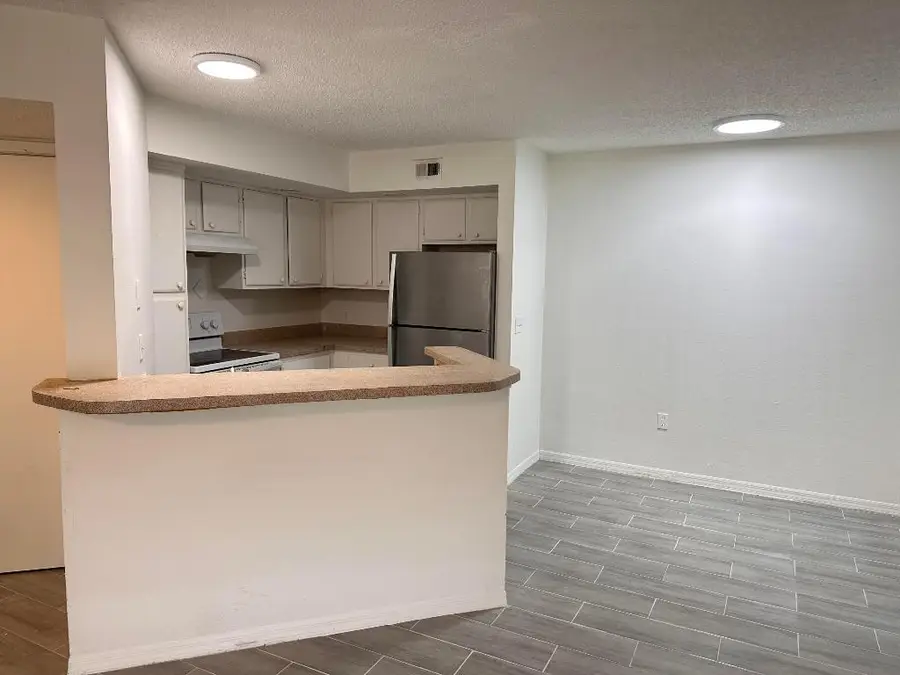 1401 Village Boulevard #1512, West Palm Beach, FL 33409 - Image #2