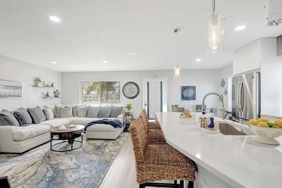 169 Flanders D, Delray Beach, FL 33484 - Image #2