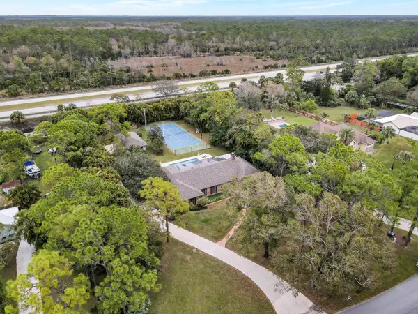 10466 Trailwood Circle, Jupiter, FL 33478