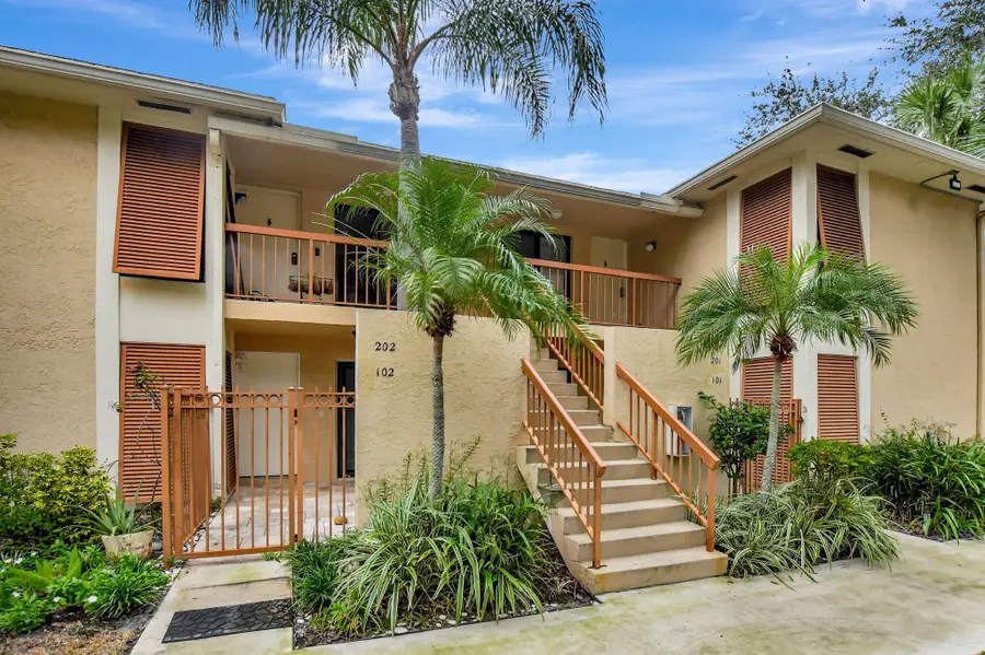 3939 NE 5th Avenue #D201, Boca Raton, FL 33431 - Image #2