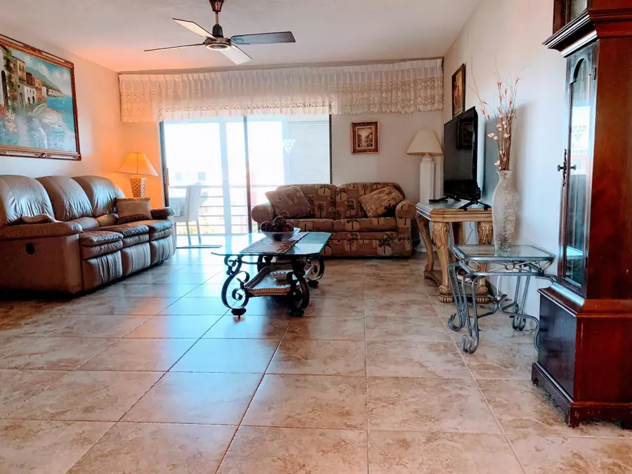 4140 NW 44th Avenue #405, Lauderdale Lakes, FL 33319 - Image #3