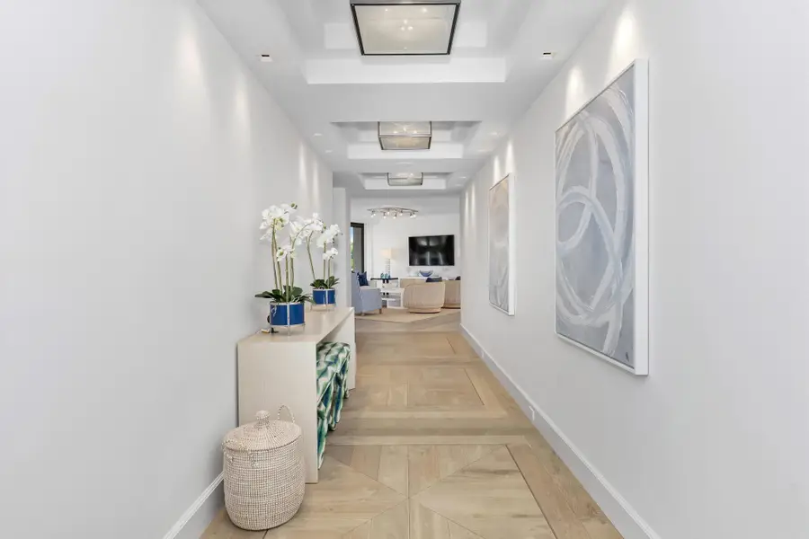 120 Sunset Avenue W #3a, Palm Beach, FL 33480 - Image #2