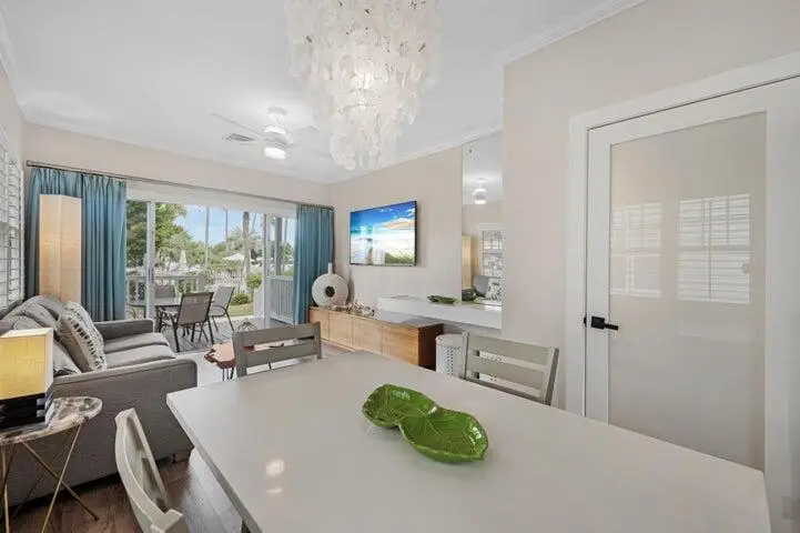 5092 Sunset Village Drive, Duck Key, FL 33050 - Image #2