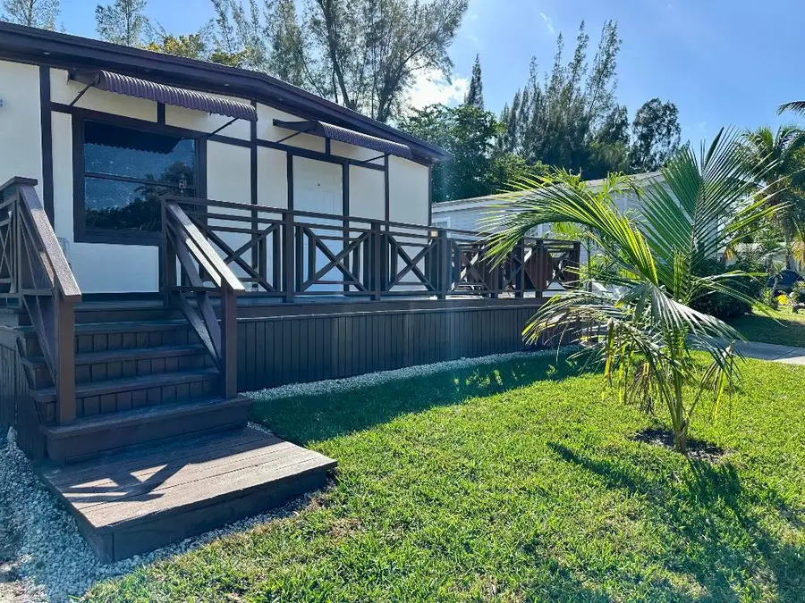 10490 Marina Way, Boca Raton, FL 33428 - Image #2