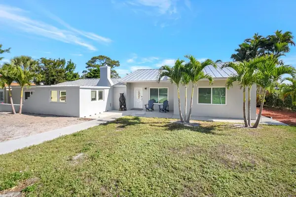 6604 Eastview Drive, Lantana, FL 33462