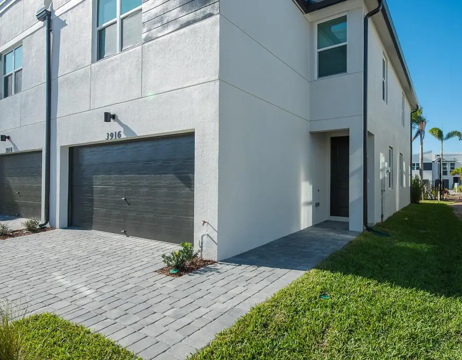 3916 SE Mentmore Lane, Stuart, FL 34997 - Image #3