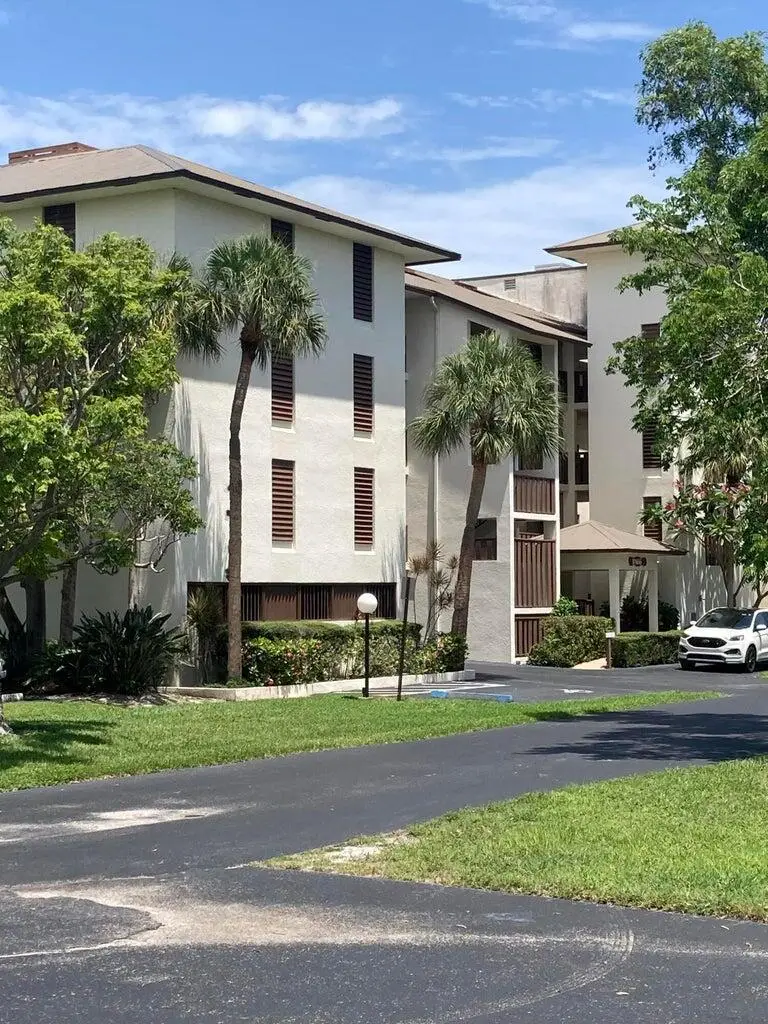 166 SE St Lucie Blvd # #404, Stuart, FL 34996 - Image #2