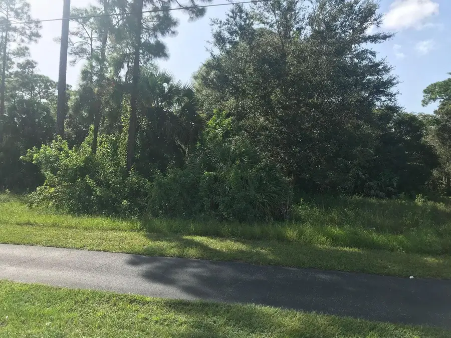 14779 Paddock Drive, Wellington, FL 33414 - Image #3