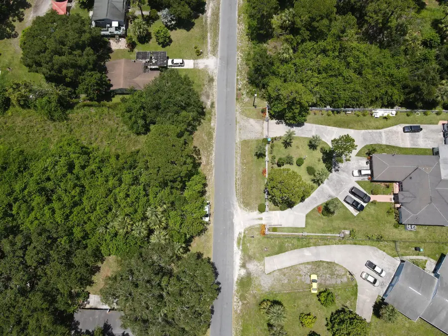 000 Avienda Avenue, Fort Pierce, FL 34946 - Image #2