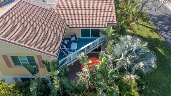 130 Seabreeze Circle #130, Jupiter, FL 33477