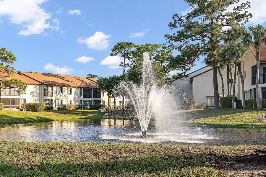 3083 Lucerne Park Drive, Greenacres, FL 33467 - Image #3