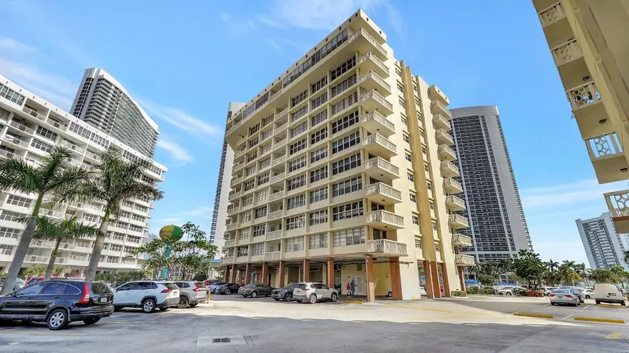 1825 S Ocean Dr Drive #908, Hallandale Beach, FL 33009 - #2