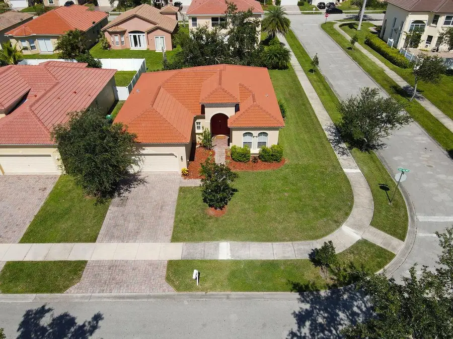 5531 Place Lake Drive, Fort Pierce, FL 34951 - Image #2