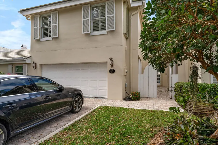 14354 Cypress Island Circle, Palm Beach Gardens, FL 33410 - Image #2