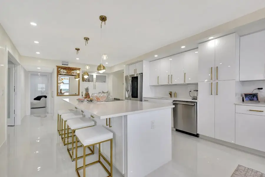 5440 N Ocean Drive #1002, Singer Island, FL 33404 - Image #2