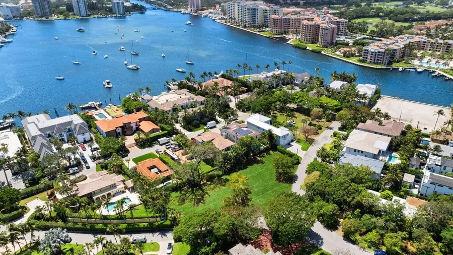 810 E Fern Drive, Boca Raton, FL 33432 - Image #3