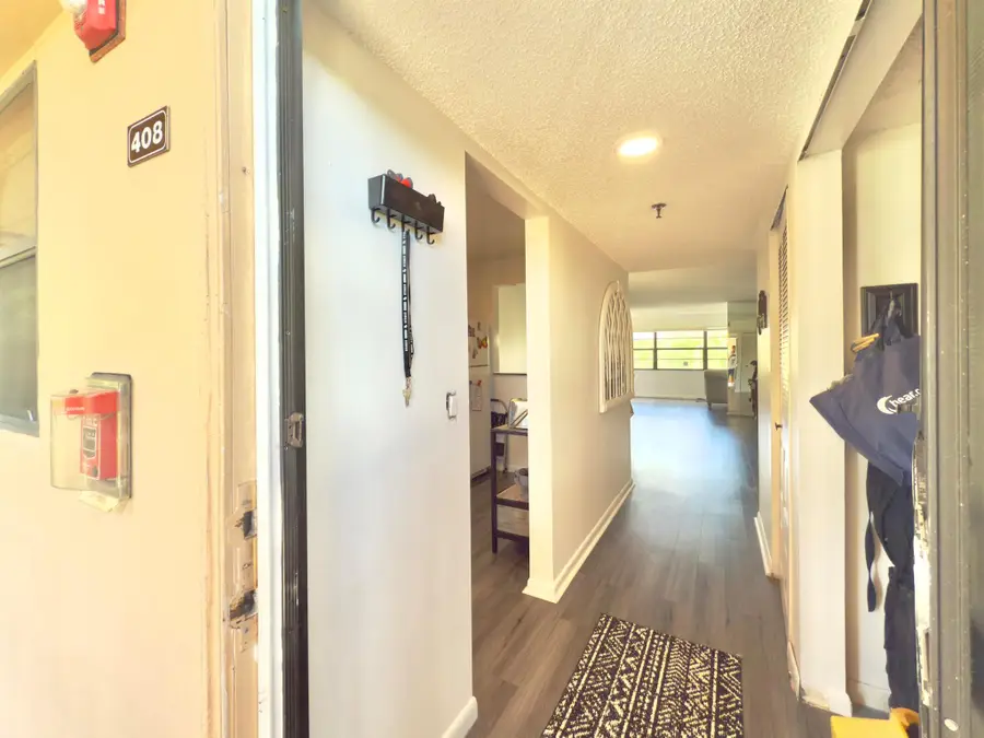 4700 Lucerne Lakes Boulevard #408, Lake Worth, FL 33467 - Image #3