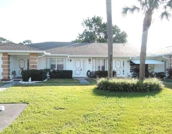 944 Savannas Point Drive #Apt B, Fort Pierce, FL 34982