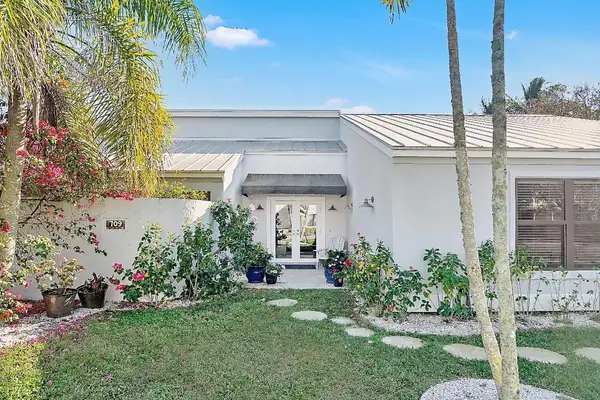 709 Irwin Lane, Jupiter, FL 33458