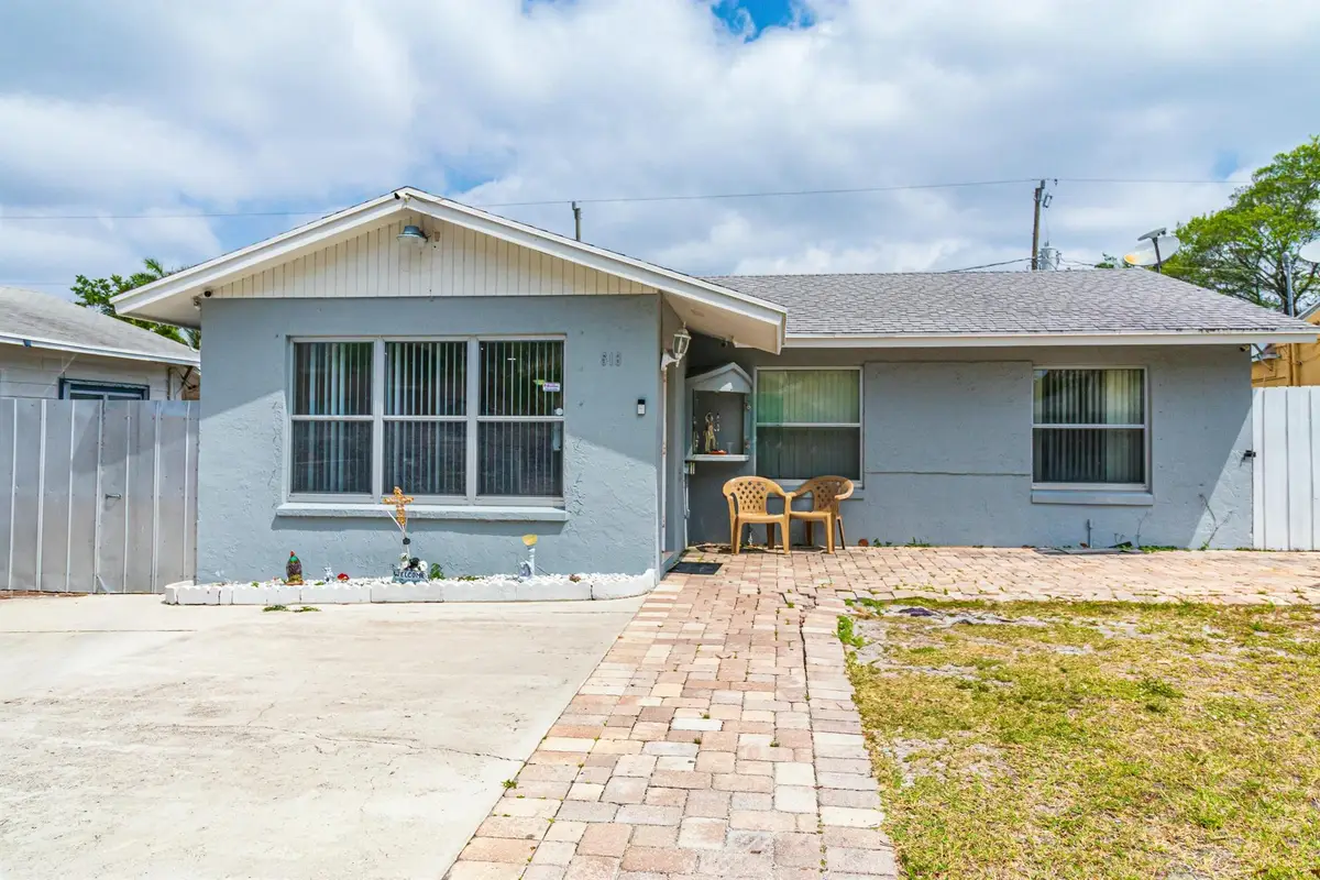 513 El Vedado, West Palm Beach, FL 33405 - Image #1