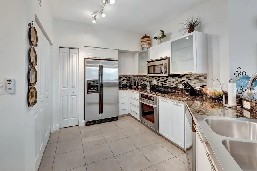 225 NE 1st Street #214, Delray Beach, FL 33444 - Image #2