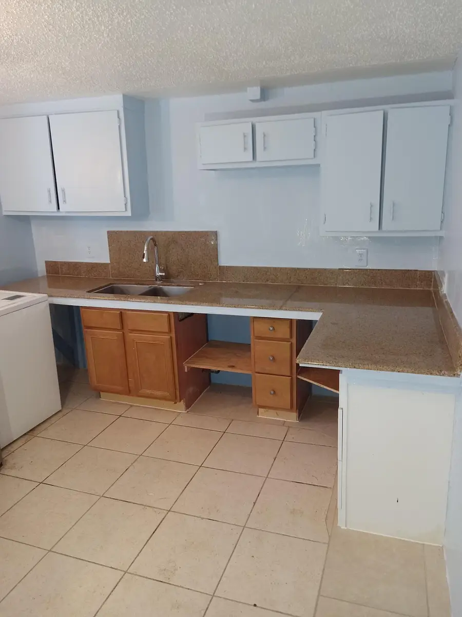 704 S 17th Street, Fort Pierce, FL 34950 - #2