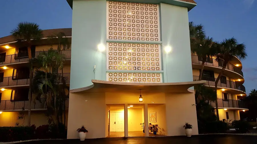 2424 N Federal Highway #106, Boynton Beach, FL 33435 - Image #3