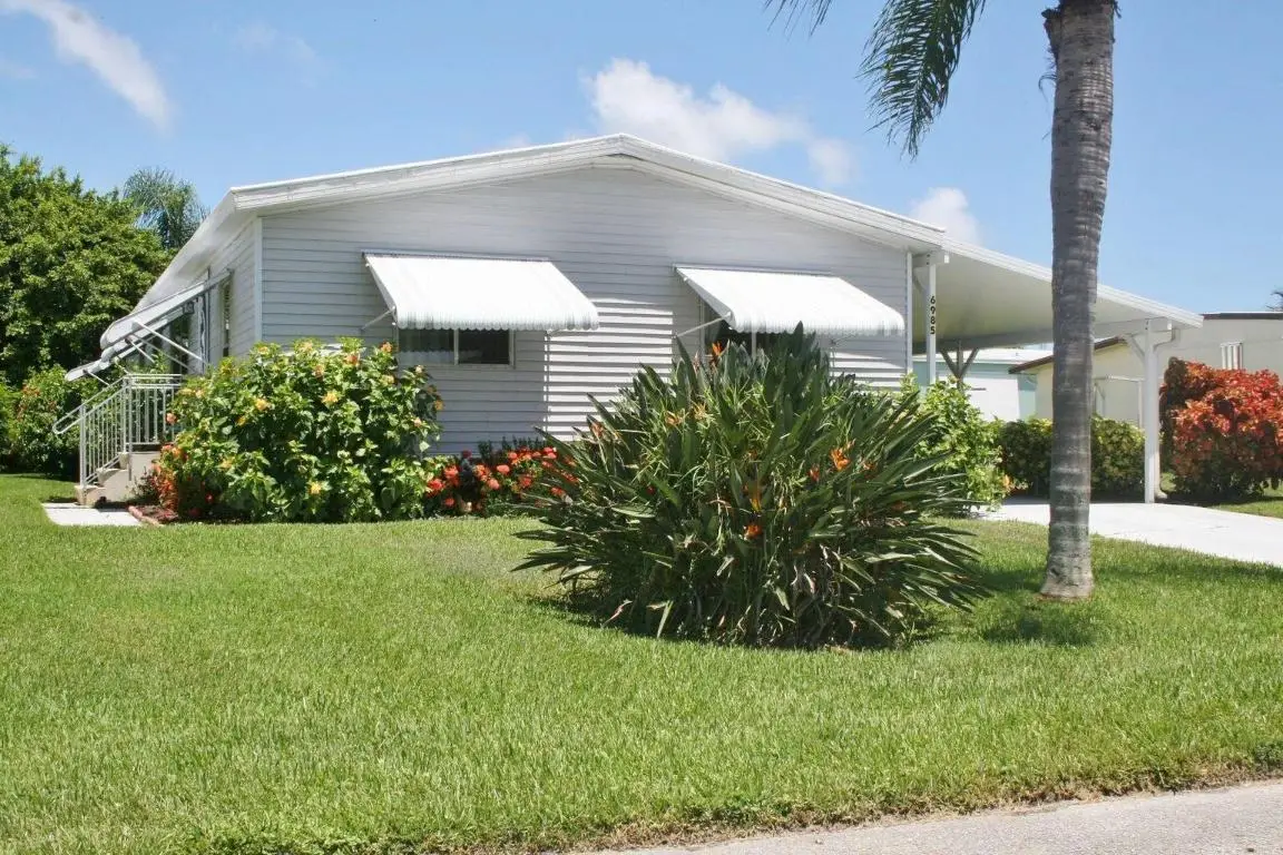 6985 SE Amendment Street, Hobe Sound, FL 33455 - Image #1