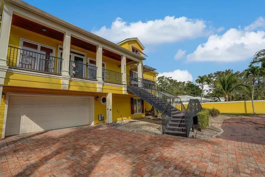 9283 SE Cove Point Street, Port Salerno Hobe Sound, FL 33469 - Image #2