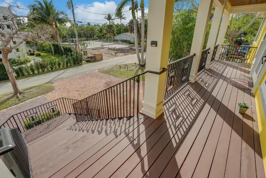 9283 SE Cove Point Street, Port Salerno Hobe Sound, FL 33469 - Image #3