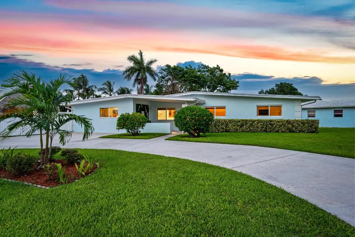 6620 Lake Clarke Drive Drive, Lake Clarke Shores, FL 33406 - Image #1