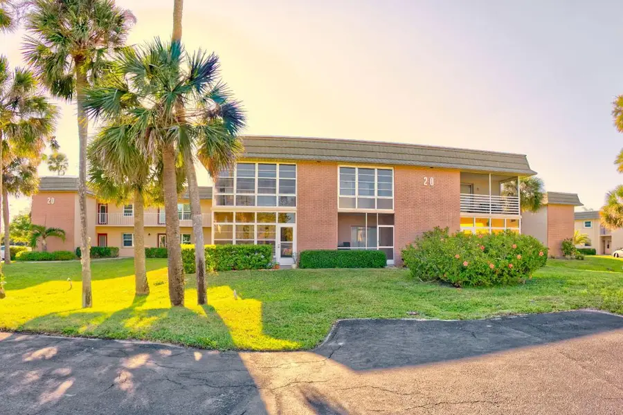 20 Vista Gardens Trail #204, Vero Beach, FL 32962 - Image #2