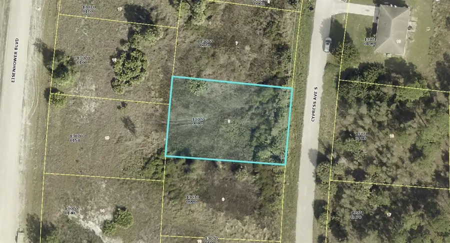 632 Cypress Avenue S, Lehigh Acres, FL 33974 - Image #3