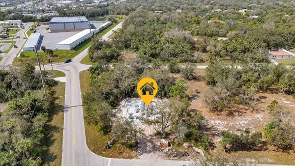 19648 Kenilworth Boulevard, Port Charlotte, FL 33954