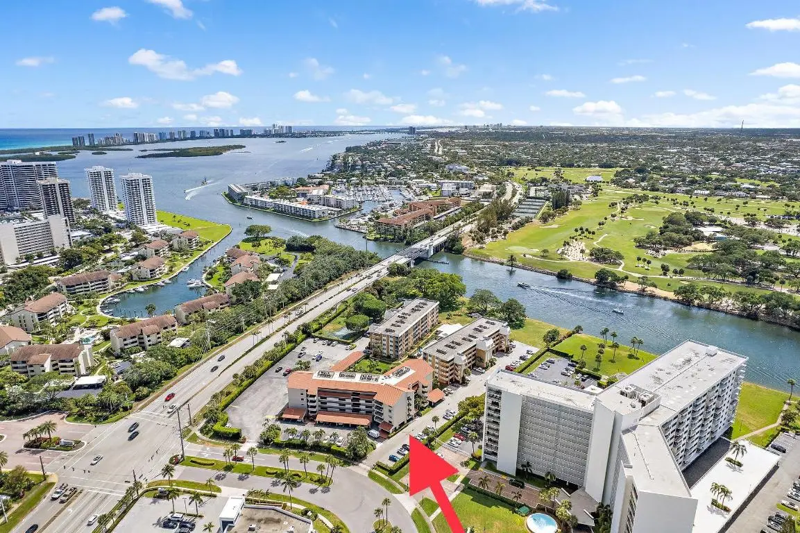 300 Golfview Road #101, North Palm Beach, FL 33408 - Image #1
