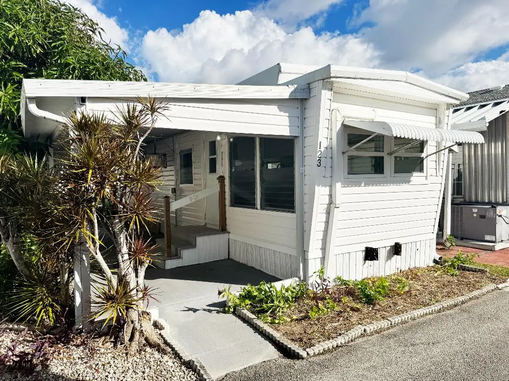 23 Hibiscus Drive #I, Briny Breezes, FL 33435 - Image #1