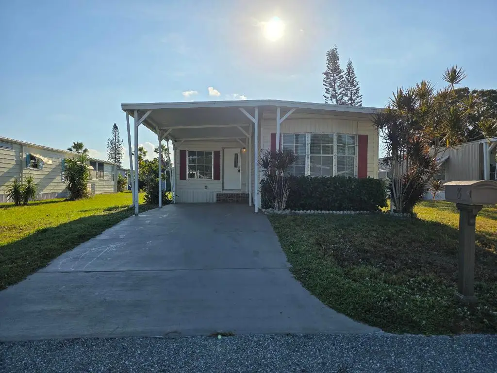 8 Del Sol, Port Saint Lucie, FL 34952 - #1