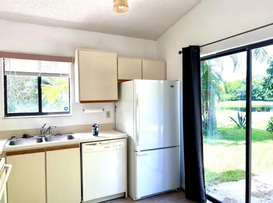 11 Mayfield Way, Boynton Beach, FL 33426 - Image #3