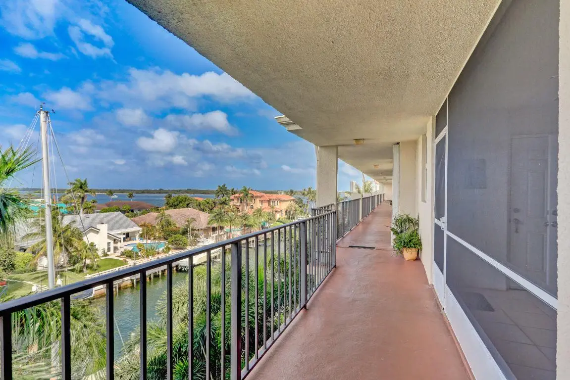 109 Paradise Harbour Boulevard #508, North Palm Beach, FL 33408 - Image #1
