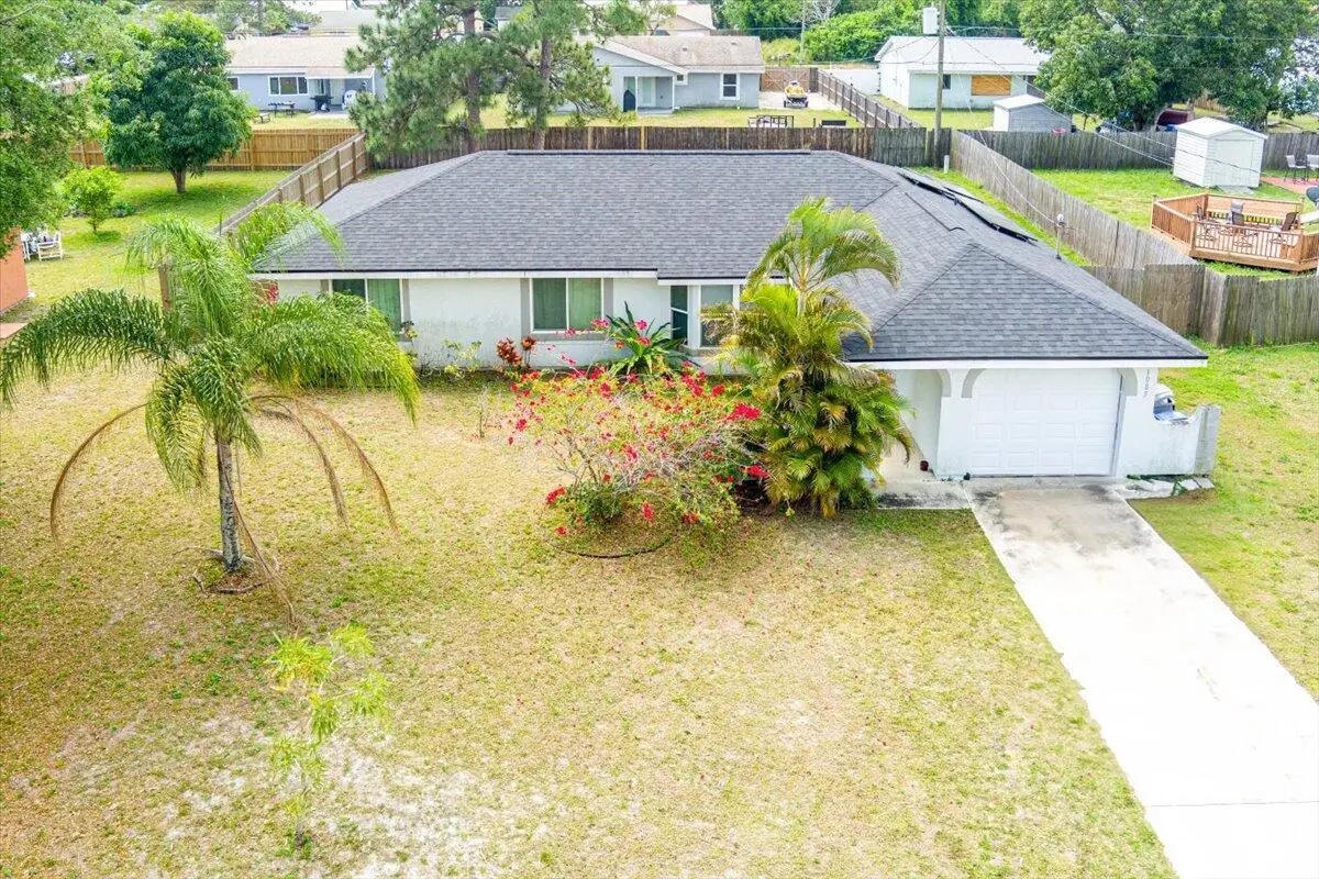 1085 23rd Place Sw, Vero Beach, FL 32962 - Image #1