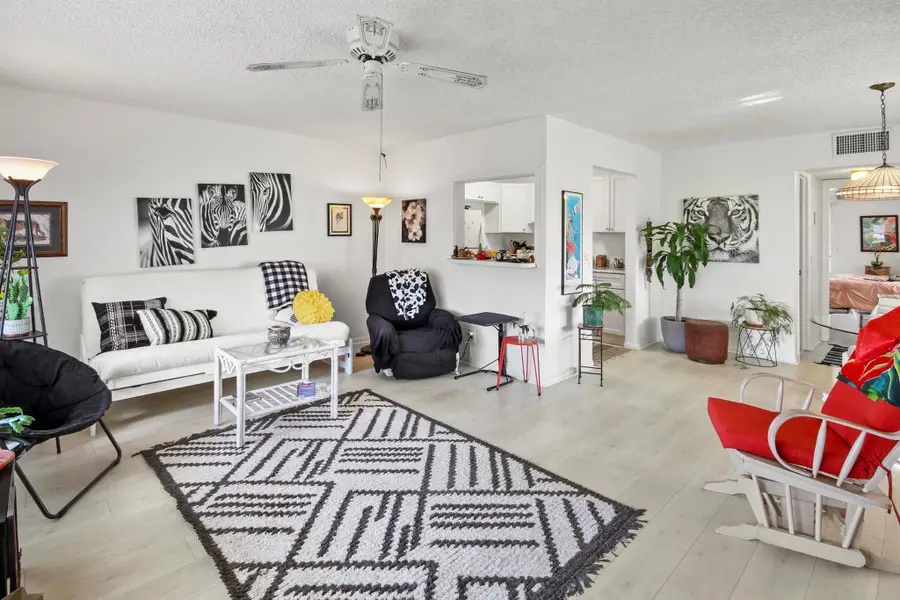 560 Horizons W #108, Boynton Beach, FL 33435 - Image #3