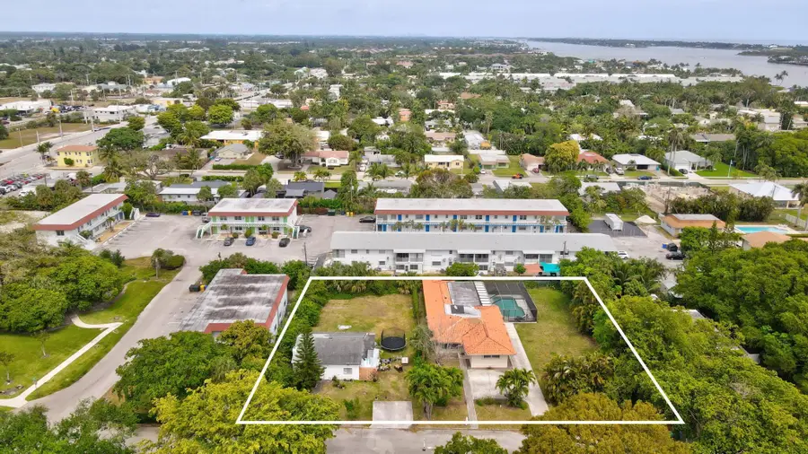 633/641 NE 6th Avenue, Boynton Beach, FL 33435 - Image #2