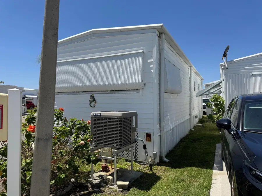 204 Palm Drive #I, Briny Breezes, FL 33435 - Image #3