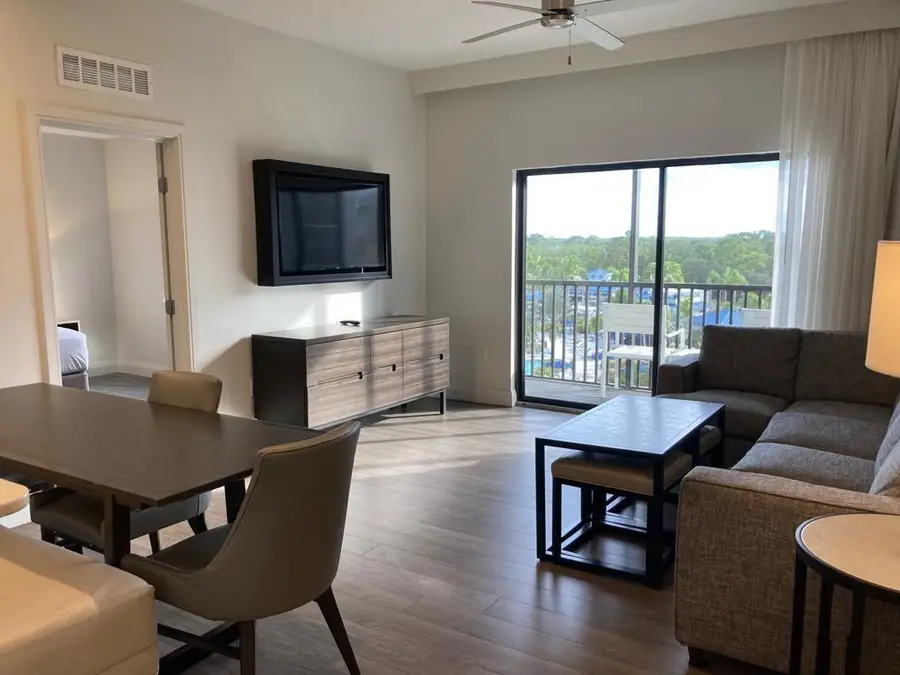 14501 Grove Resort Avenue, Winter Garden, FL 34787 - Image #2