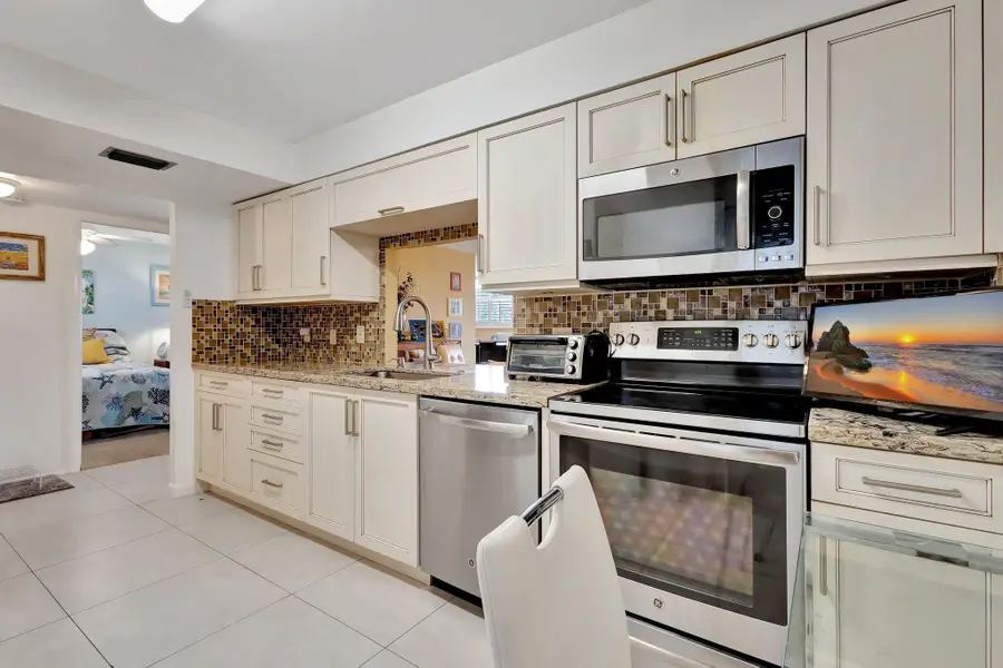 6461 NW 2nd Avenue #512, Boca Raton, FL 33487 - Image #2